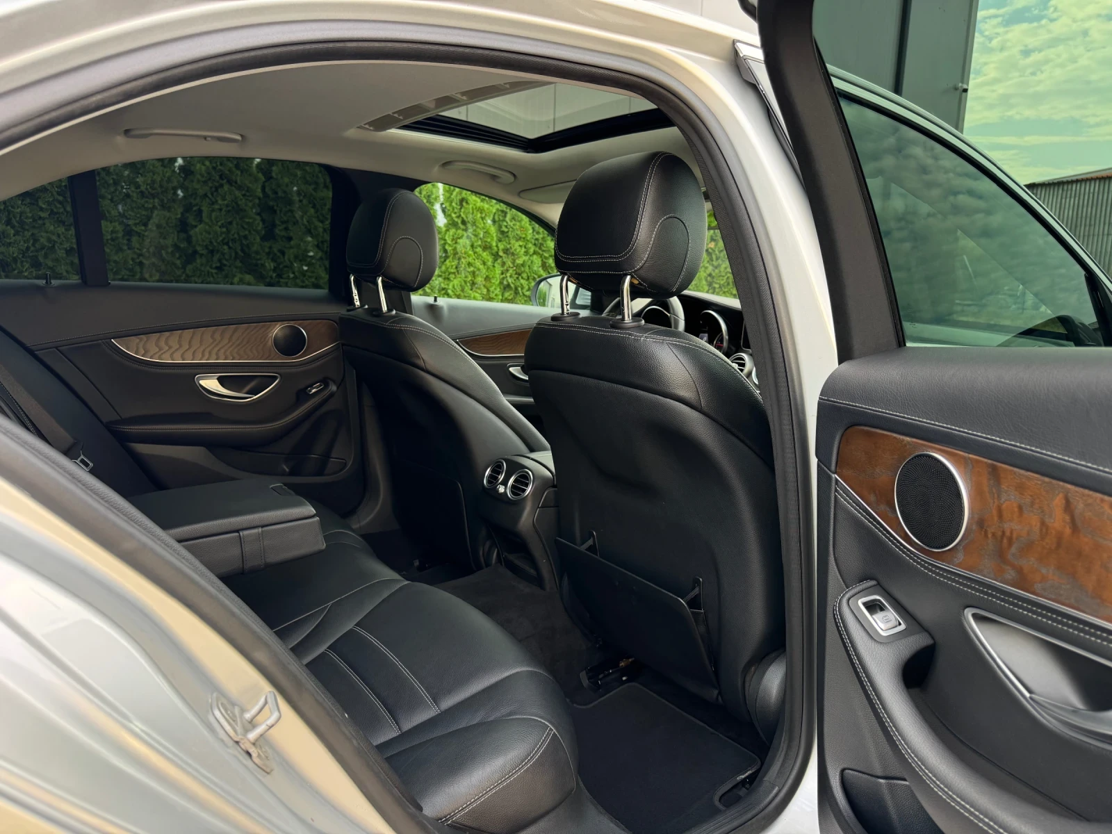 Mercedes-Benz C 250 CDI 4Matic* Distronic* HeadUp* ШВЕЙЦАРИЯ!!!, снимка 14 - Автомобили и джипове - 55827326