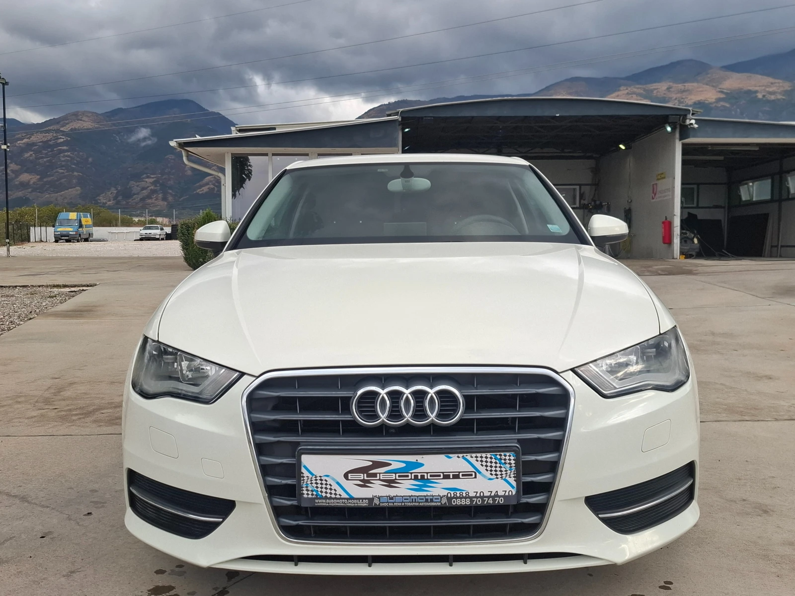 Audi A3 1.6TDI/Euro5B/Нави/Клима, снимка 6 - Автомобили и джипове - 56270224