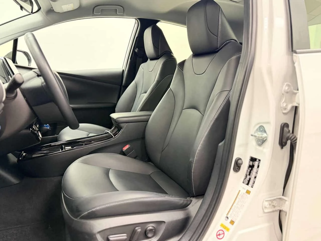 Toyota Prius * Upgrade Auto * CARFAX * ����� �� ����������� | Mobile.bg � ����������� 10