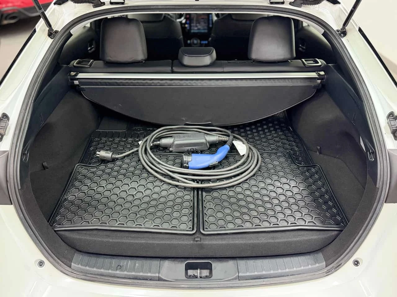 Toyota Prius * Upgrade Auto * CARFAX * ����� �� ����������� | Mobile.bg � ����������� 12