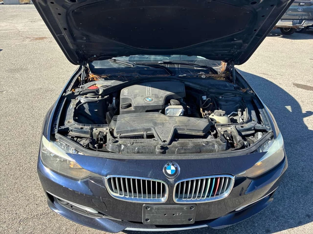 BMW 320 * 4dr Sdn 320i xDrive AWD * CARFAX *  | Mobile.bg � ����������� 14