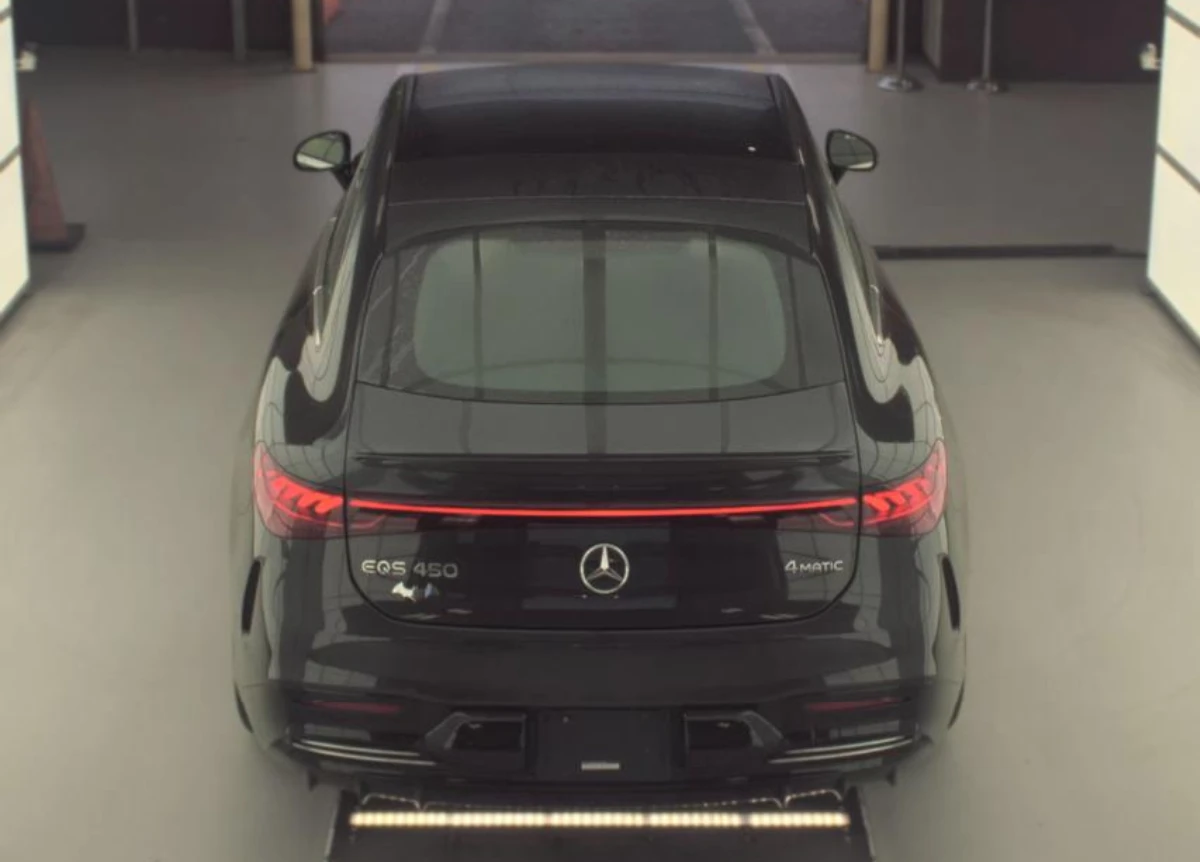 Mercedes-Benz EQS, снимка 6 - Автомобили и джипове - 56737050
