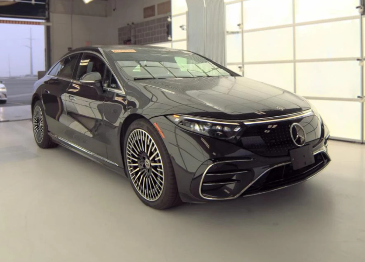 Mercedes-Benz EQS, снимка 2 - Автомобили и джипове - 56737050