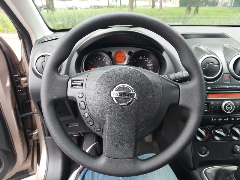 Nissan Qashqai 1, 6i 117ps, снимка 9 - Автомобили и джипове - 47294520