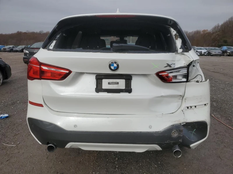 BMW X1 2.0L 4 Front-wheel Drive, снимка 8 - Автомобили и джипове - 48228909