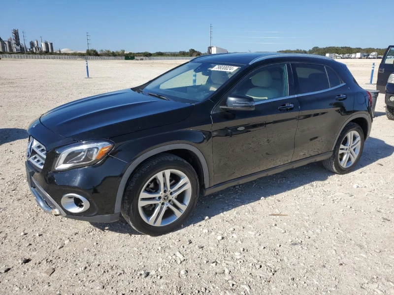 Mercedes-Benz GLA 250, снимка 1 - Автомобили и джипове - 48538226