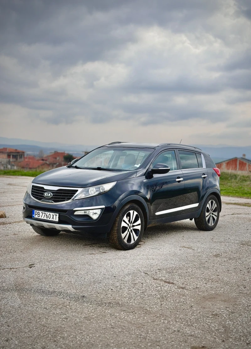Kia Sportage, снимка 2 - Автомобили и джипове - 52659356