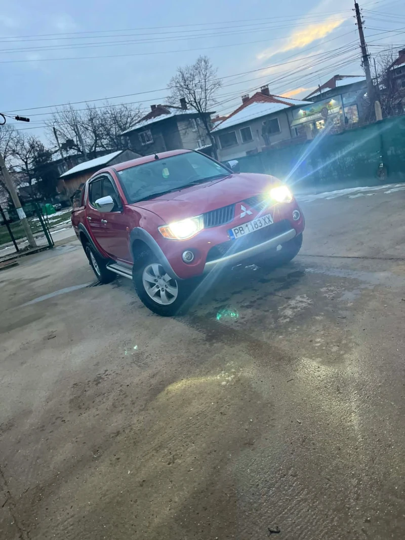 Mitsubishi L200, снимка 9 - Автомобили и джипове - 53201554