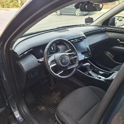 Hyundai Tucson, снимка 6 - Автомобили и джипове - 56646032