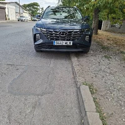 Hyundai Tucson, снимка 2 - Автомобили и джипове - 56646032