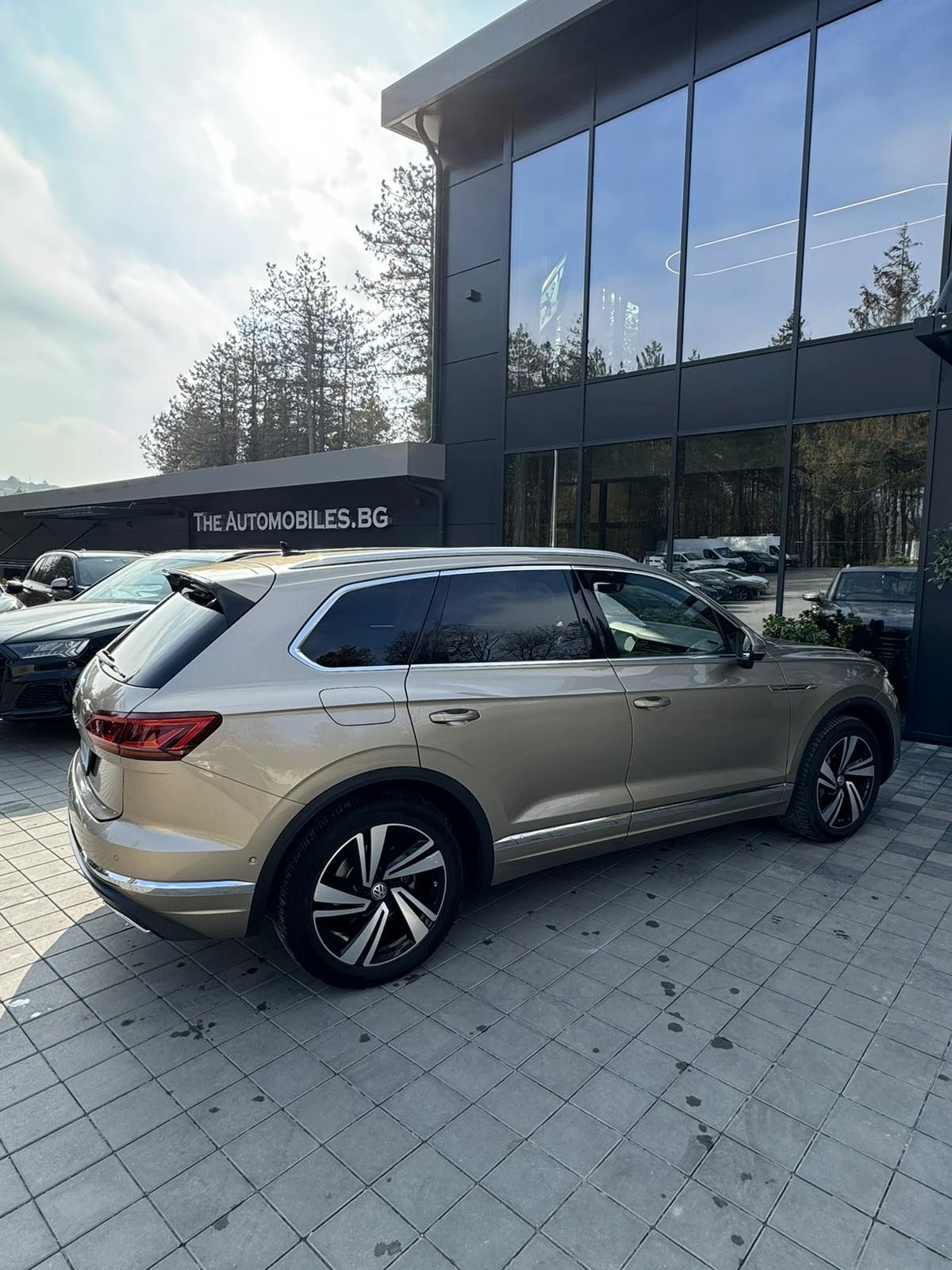 VW Touareg  - изображение 7