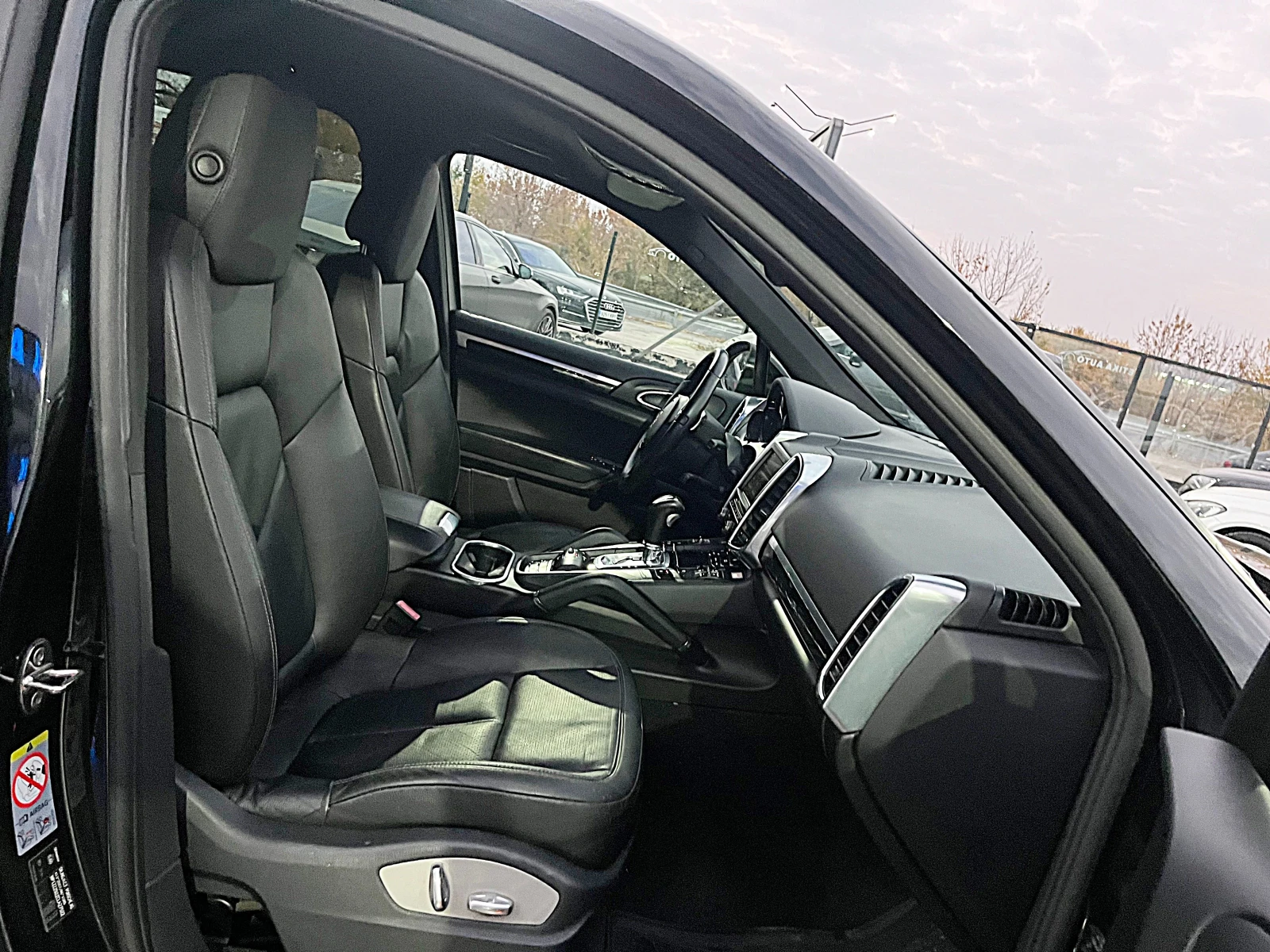 Porsche Cayenne 3.0D-245k.c-4x4-Night Black-NAVI-LED-BIXENON !!! | Mobile.bg   12