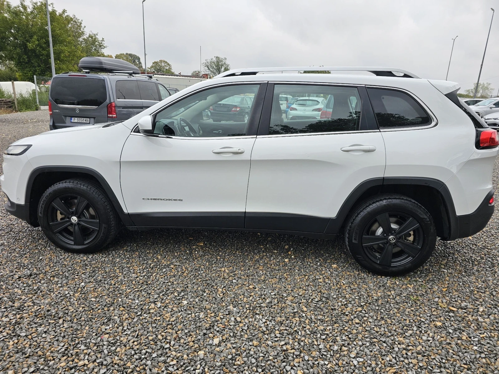 Jeep Cherokee 2.0Multijet 170k.c Atomat - изображение 7