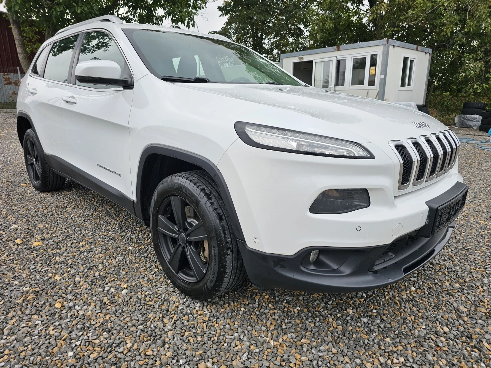 Jeep Cherokee 2.0Multijet 170k.c Atomat - изображение 3