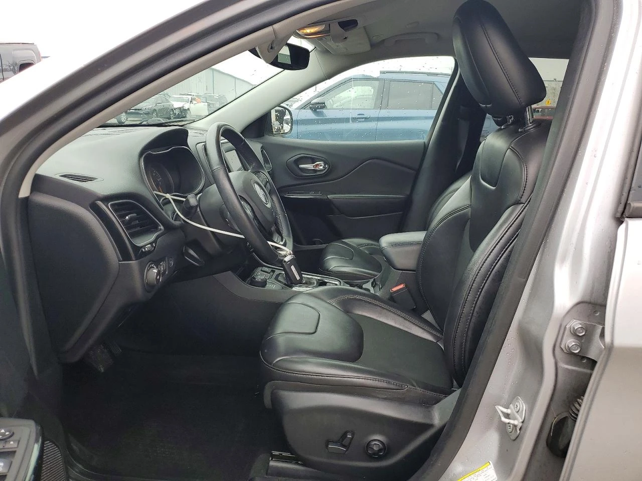 Jeep Cherokee Latitude Plus 4х4 * Крайна цена до БГ* , снимка 7 - Автомобили и джипове - 54400573