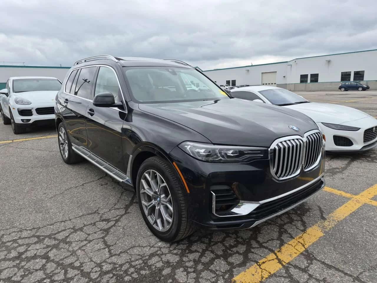 BMW X7 * XDRIVE40I * PANO * H/K * ОБДУХВАНЕ * CARFAX, снимка 2 - Автомобили и джипове - 54568967
