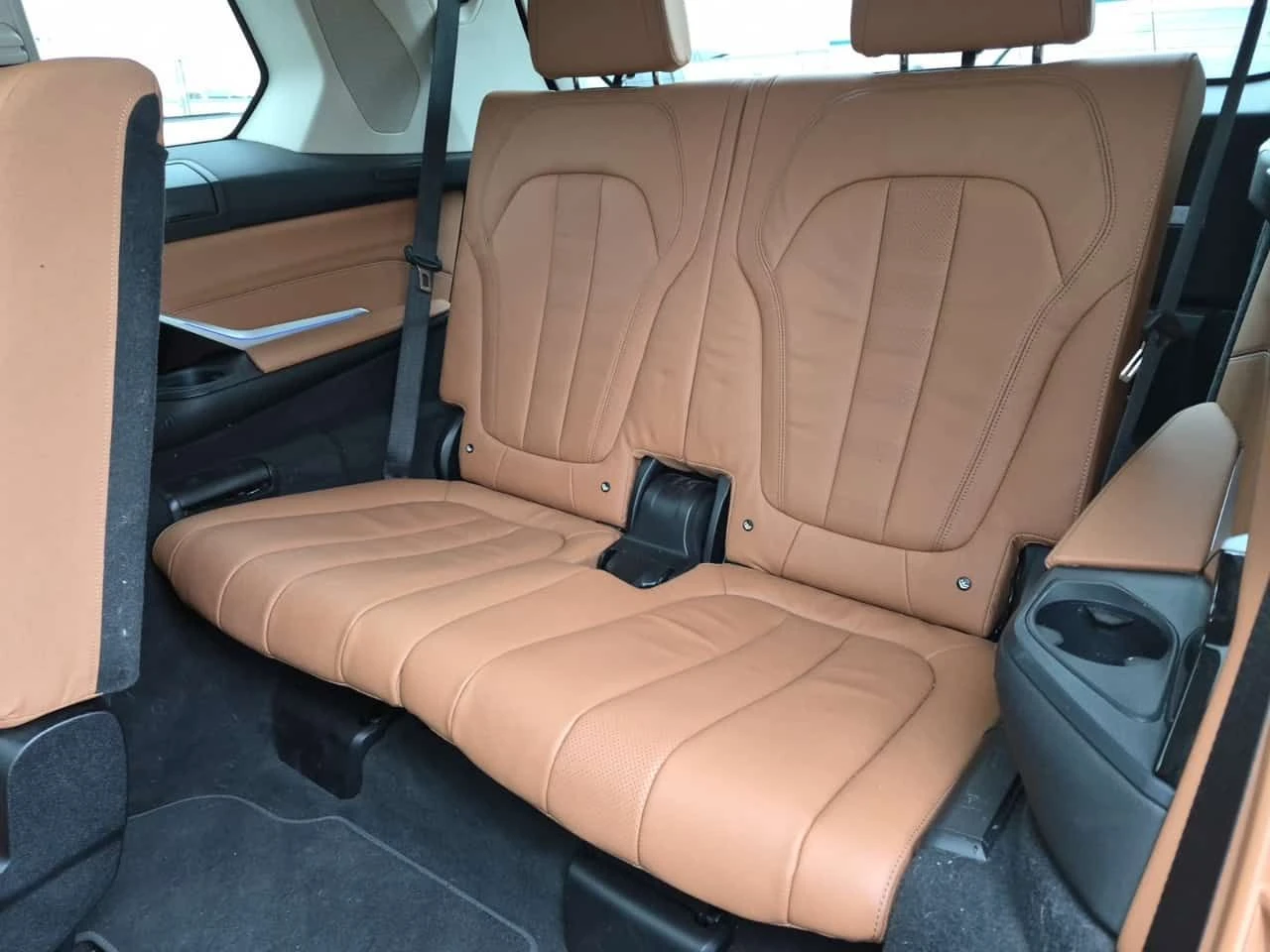 BMW X7 * XDRIVE40I * PANO * H/K * ОБДУХВАНЕ * CARFAX, снимка 14 - Автомобили и джипове - 54568967