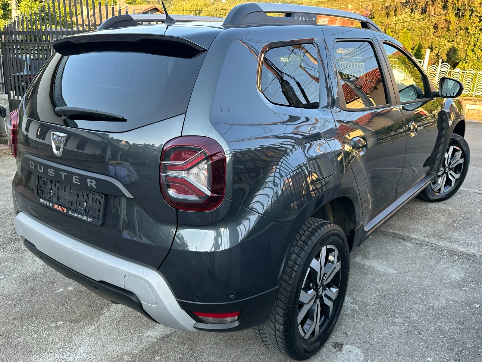 Dacia Duster 1.0TCE-ГАЗ-LED-NAVI-CAMERA-PDC-2022g-FACELIFT-6ск, снимка 6 - Автомобили и джипове - 55711669