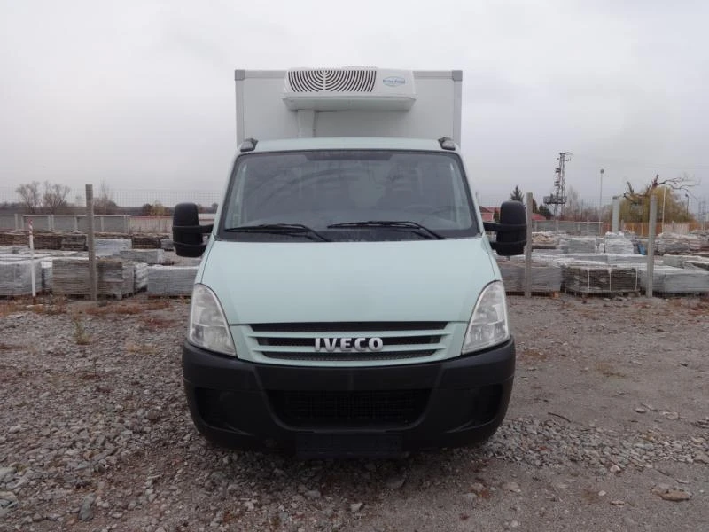 Iveco Daily 35C18 3.0HPI 3, 5т. ХЛАДИЛЕН , снимка 3 - Бусове и автобуси - 23494164