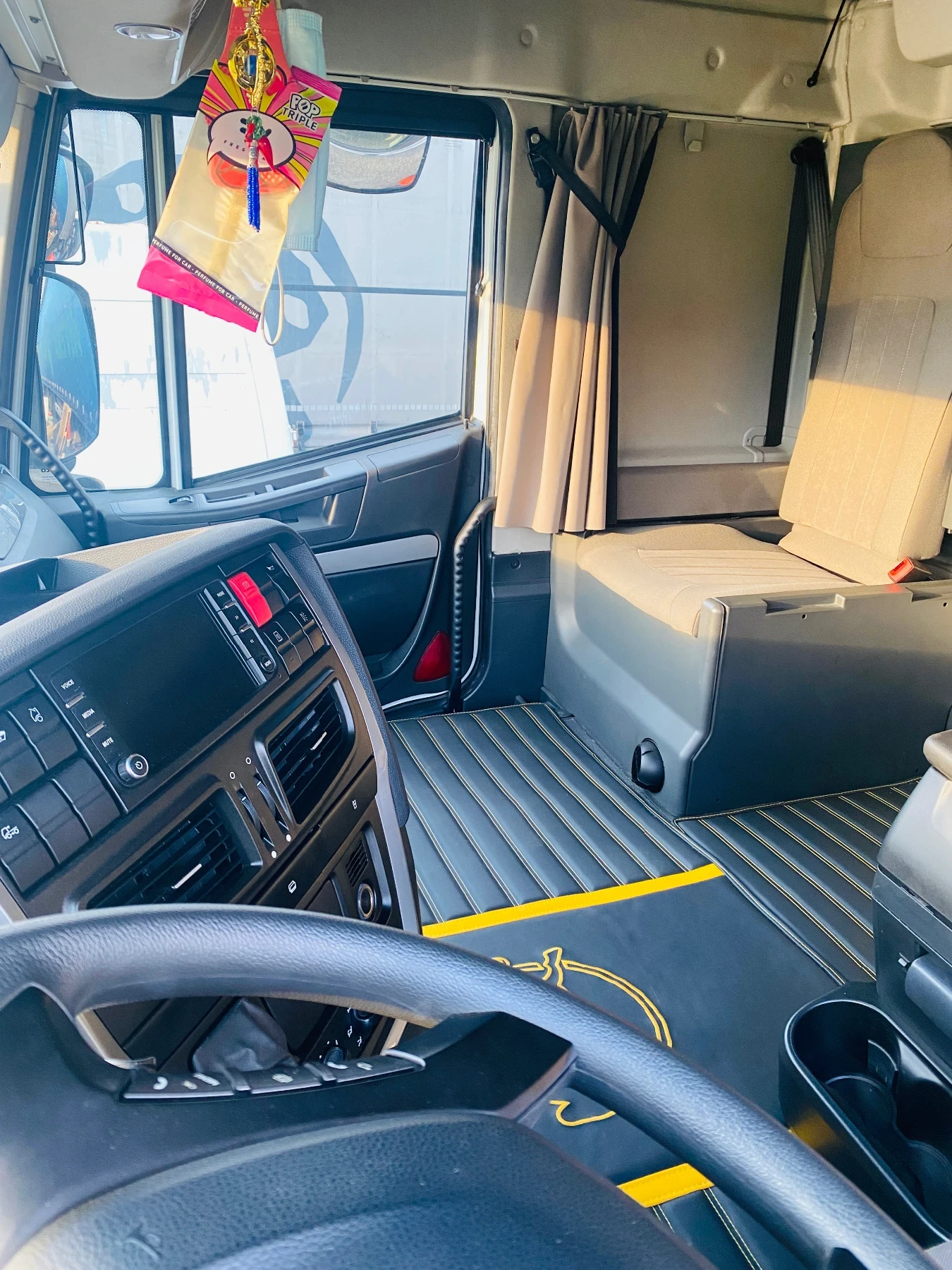 Iveco Stralis | Mobile.bg   14