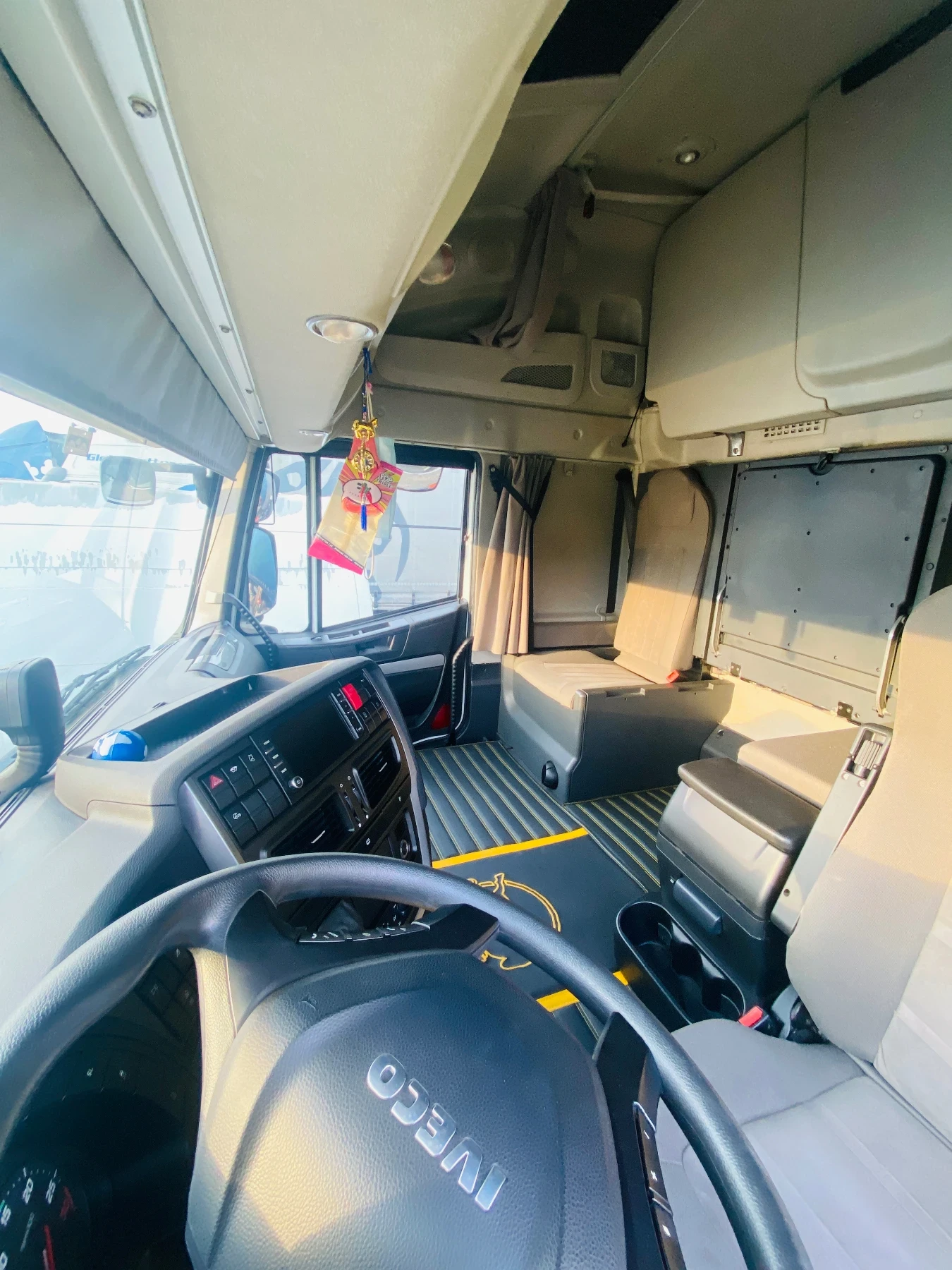 Iveco Stralis | Mobile.bg   12