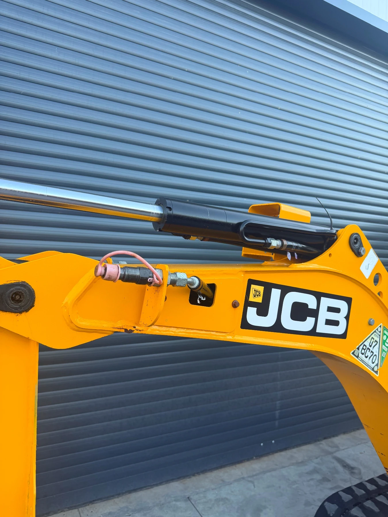 Багер JCB 16c 370мч., снимка 12 - Индустриална техника - 56348749