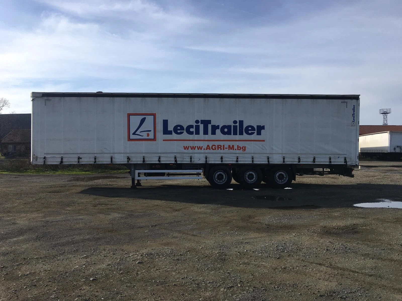 ����������� LeciTrailer | Mobile.bg � ����������� 3