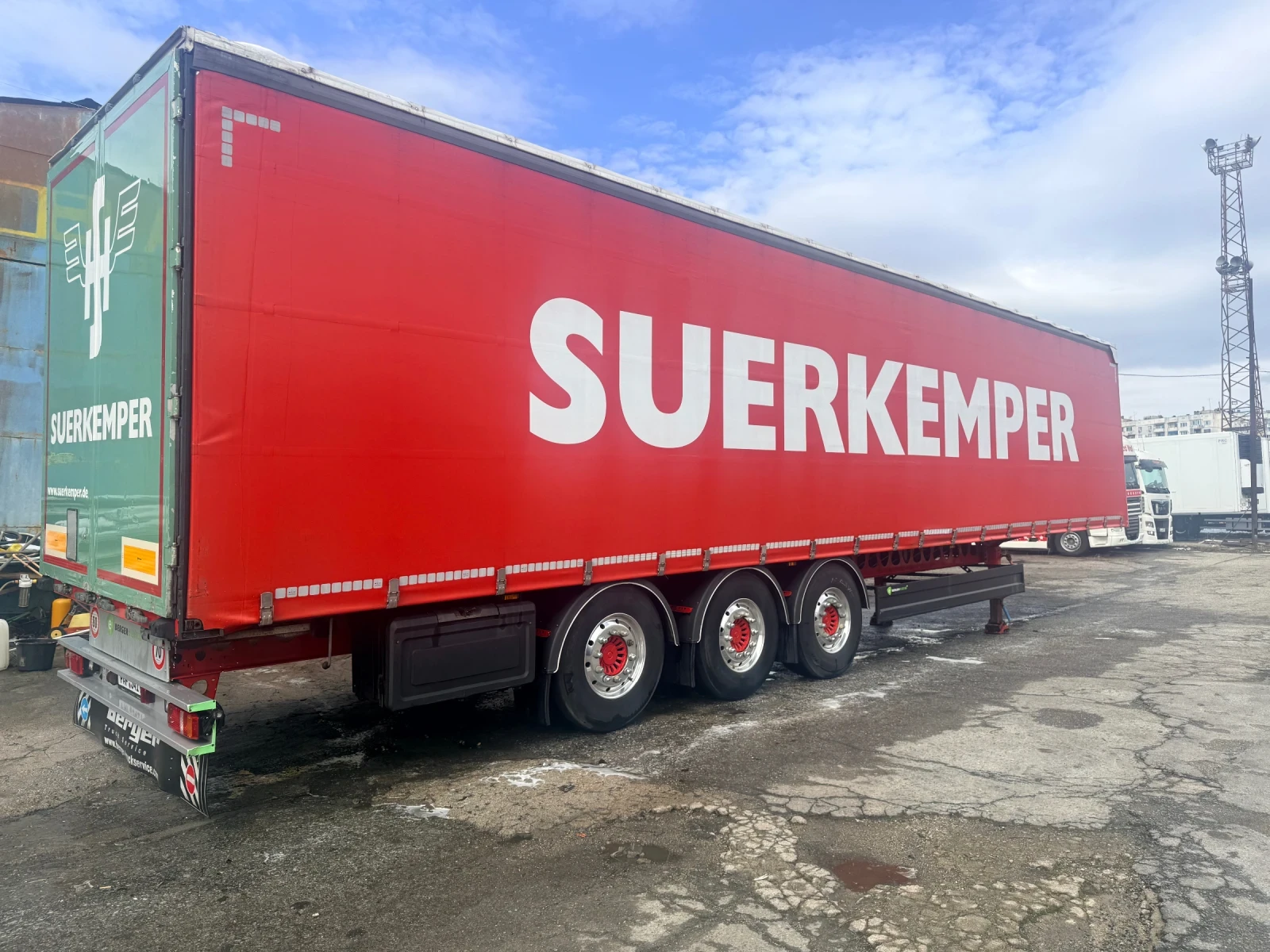 Полуремарке Berger LIGHT / тунел за ролони / буге / тара 5530 кг., снимка 7 - Ремаркета - 53374876