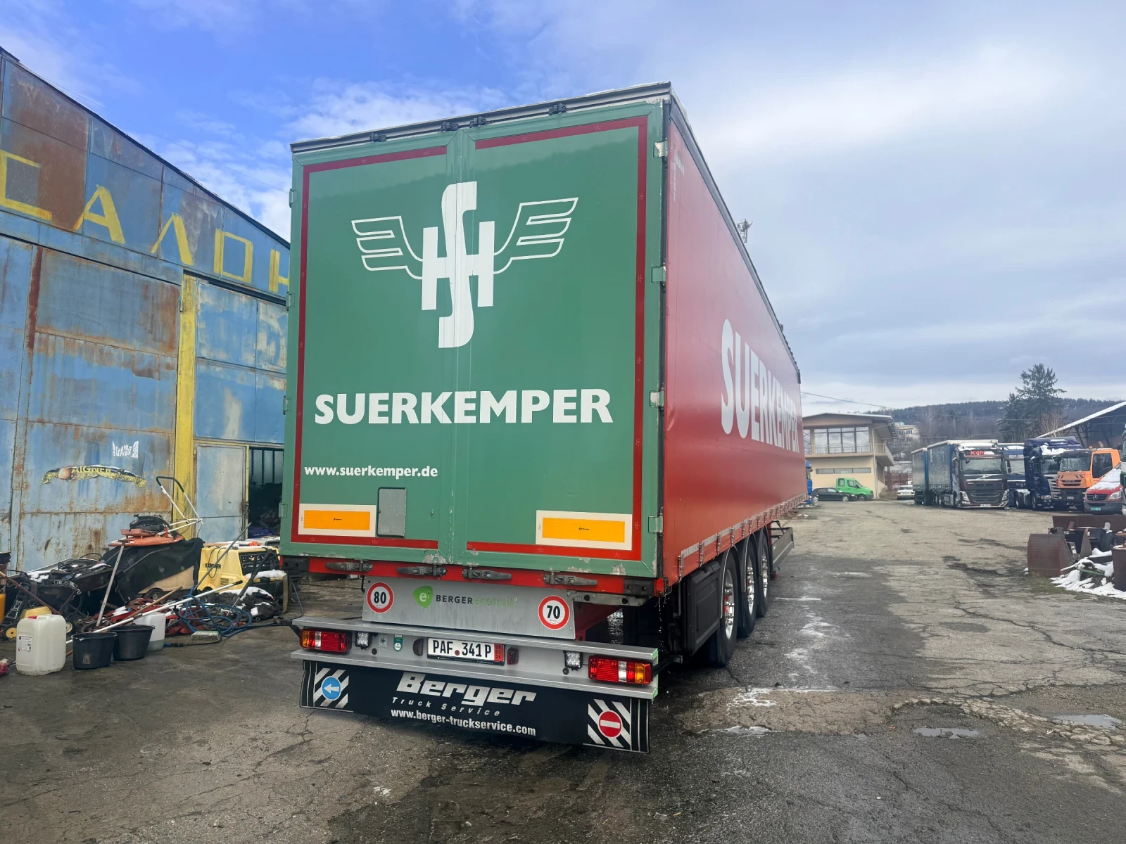 Полуремарке Berger LIGHT / тунел за ролони / буге / тара 5530 кг., снимка 8 - Ремаркета - 53374876