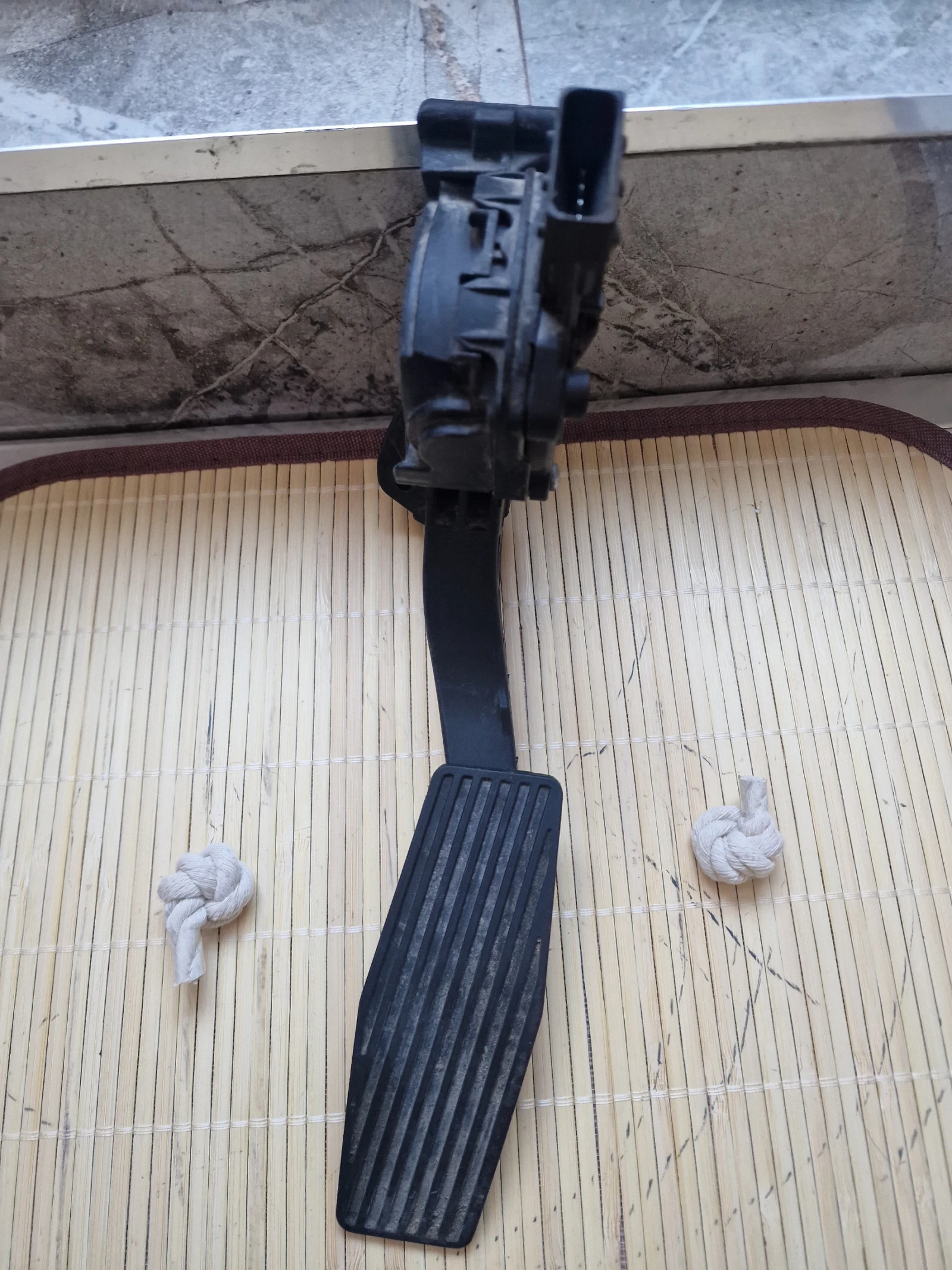 GM 13 252 702 EA ����� ��� CHEVROLET CRUZE | Mobile.bg � ����������� 3