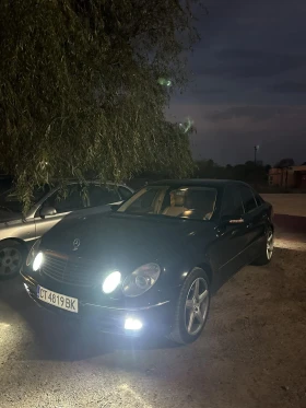 Mercedes-Benz E 320 Mercedes-Benz E320, снимка 7