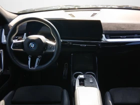 BMW iX2 xDrive30, снимка 7