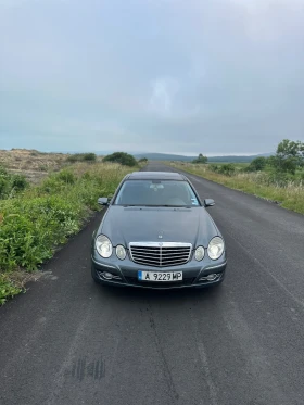 Mercedes-Benz E 320, снимка 1