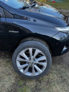 Toyota Auris, снимка 13