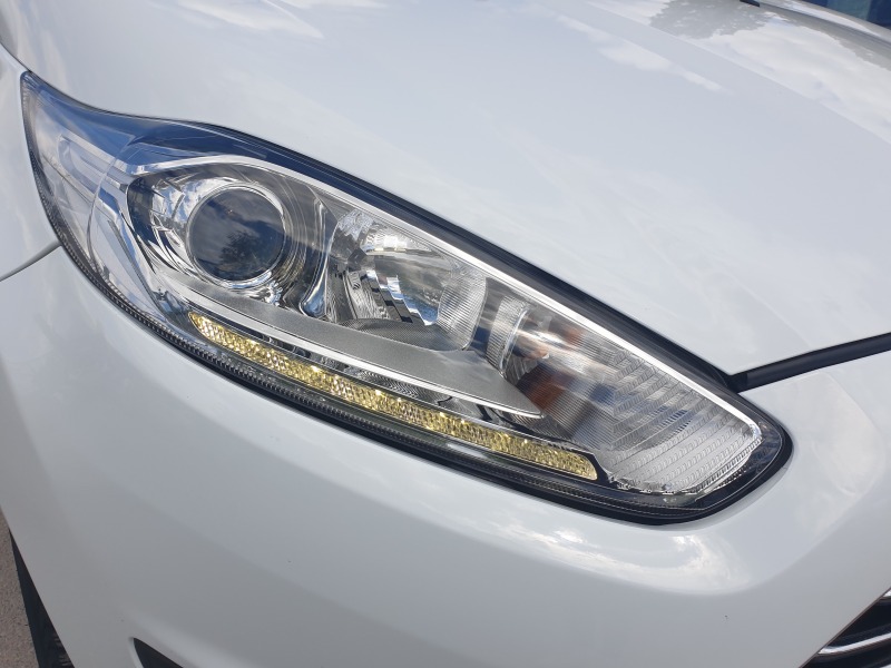 Ford Fiesta 1.0i* 5-ВРАТИ* LED* EURO6B* , снимка 15 - Автомобили и джипове - 45715256