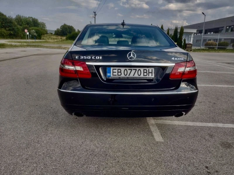 Mercedes-Benz E 350 BlueEFFICIENCY 4 matic, снимка 5 - Автомобили и джипове - 46603649