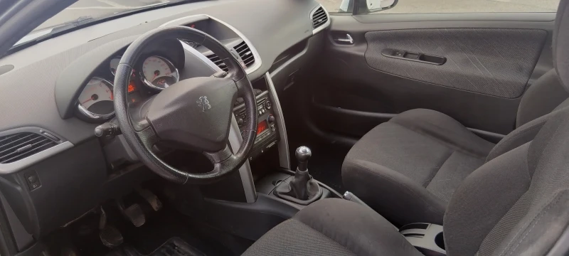 Peugeot 207 1.6 138 000 км МНОГО.ЗАПАЗЕНА , снимка 13 - Автомобили и джипове - 48662690