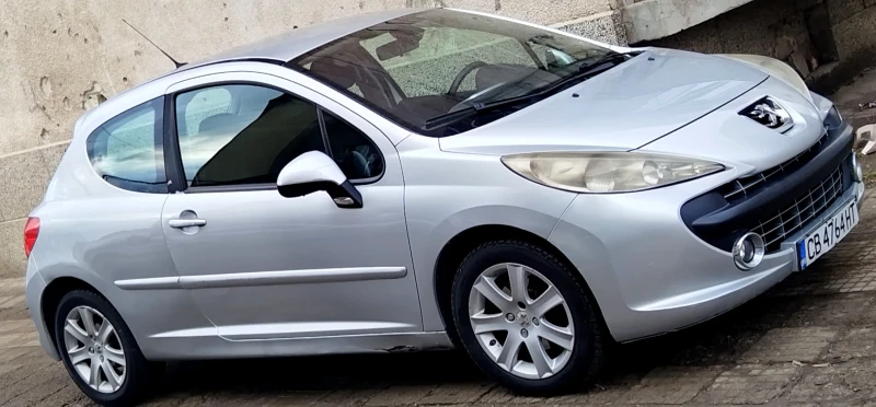 Peugeot 207 1.6 138 000 км МНОГО.ЗАПАЗЕНА , снимка 9 - Автомобили и джипове - 48662690