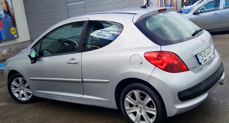 Peugeot 207 1.6 138 000 км МНОГО.ЗАПАЗЕНА , снимка 4 - Автомобили и джипове - 48662690