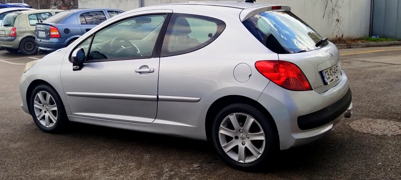 Peugeot 207 1.6 138 000 км МНОГО.ЗАПАЗЕНА , снимка 7 - Автомобили и джипове - 48662690