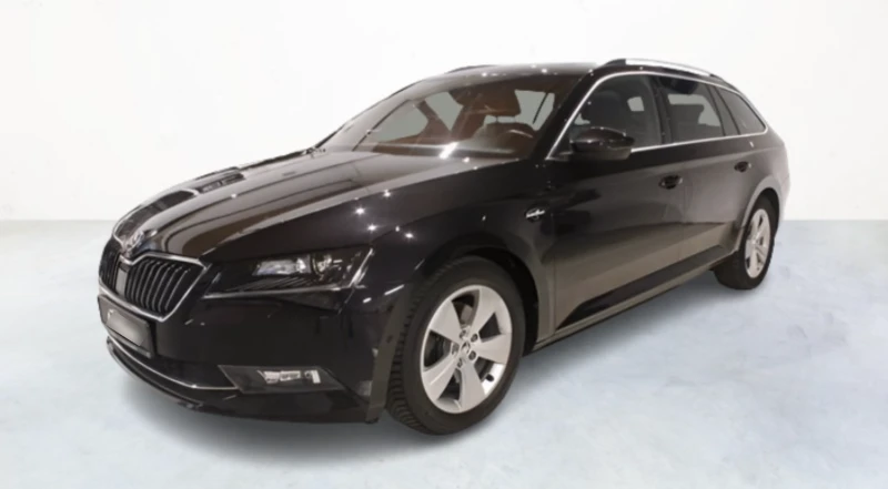 Skoda Superb L&K 2.0 TDI/190кс/DCC/Canton/Печка/История в Шкода, снимка 1 - Автомобили и джипове - 48671653