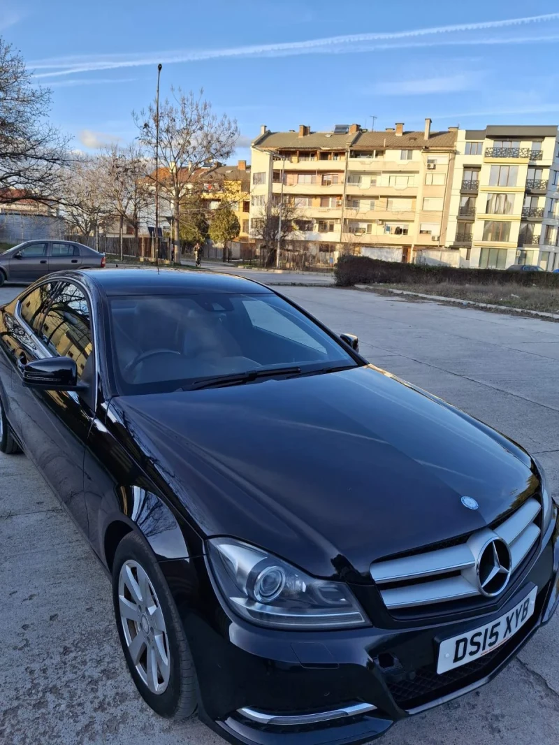 Mercedes-Benz C 220 2.2, снимка 13 - Автомобили и джипове - 49132580