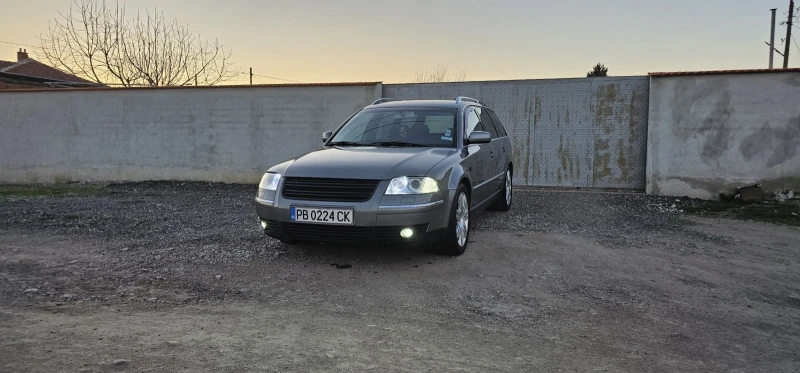 VW Passat, снимка 1 - Автомобили и джипове - 49426247