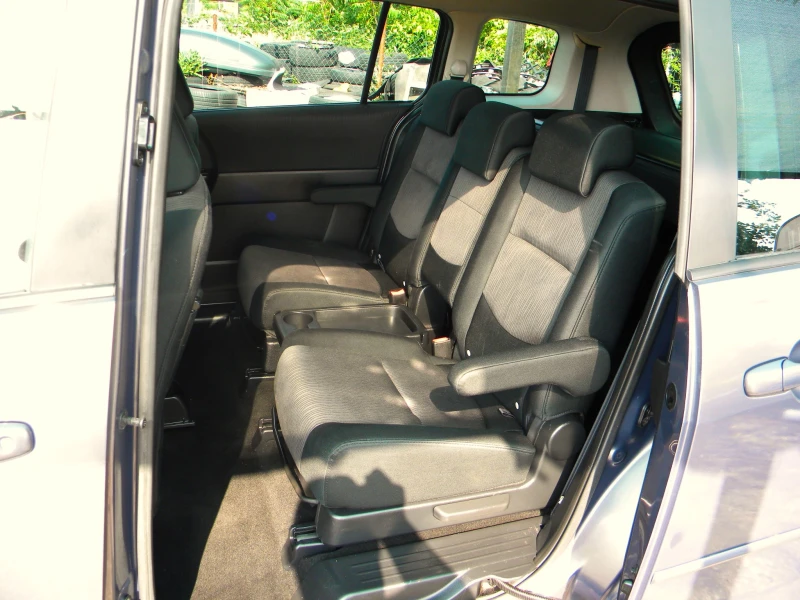 Mazda 5 1.8-7места* КАТО НОВА* , снимка 11 - Автомобили и джипове - 51170621