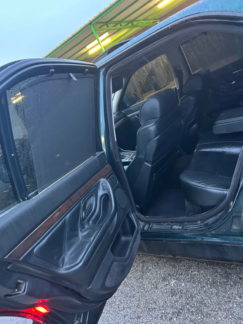 BMW 740, снимка 6 - Автомобили и джипове - 52743258