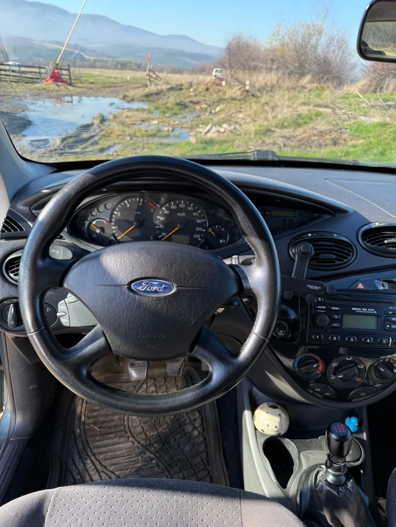 Ford Focus 1.8 TDCI Ghia, снимка 7 - Автомобили и джипове - 52828342