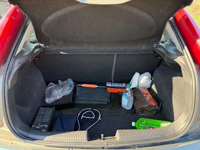 Ford Focus 1.8 TDCI Ghia, снимка 10 - Автомобили и джипове - 52828342