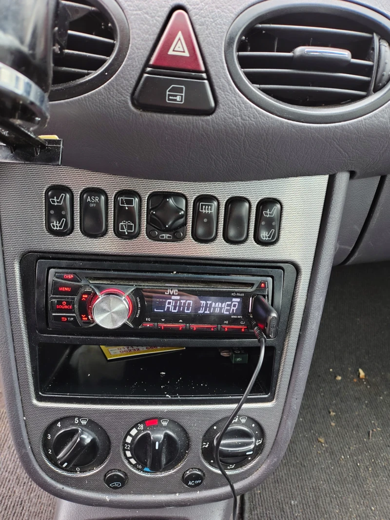 Mercedes-Benz A 160, снимка 14 - Автомобили и джипове - 53063607