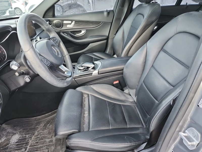 Mercedes-Benz C 300 AMG LINE* CARFAX * ФИНАНСИРАНЕ , снимка 5 - Автомобили и джипове - 53264909
