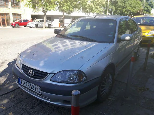 Toyota Avensis - [1] 